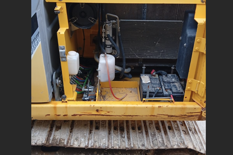 OmecoHub - Immagine NEW HOLLAND E135B